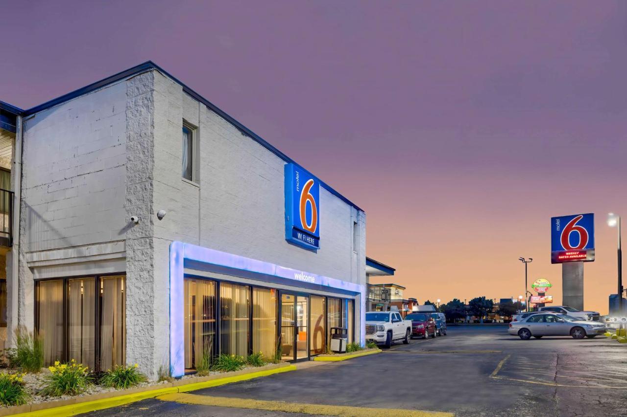 Motel 6-Villa Park, Il - Chicago West Екстер'єр фото