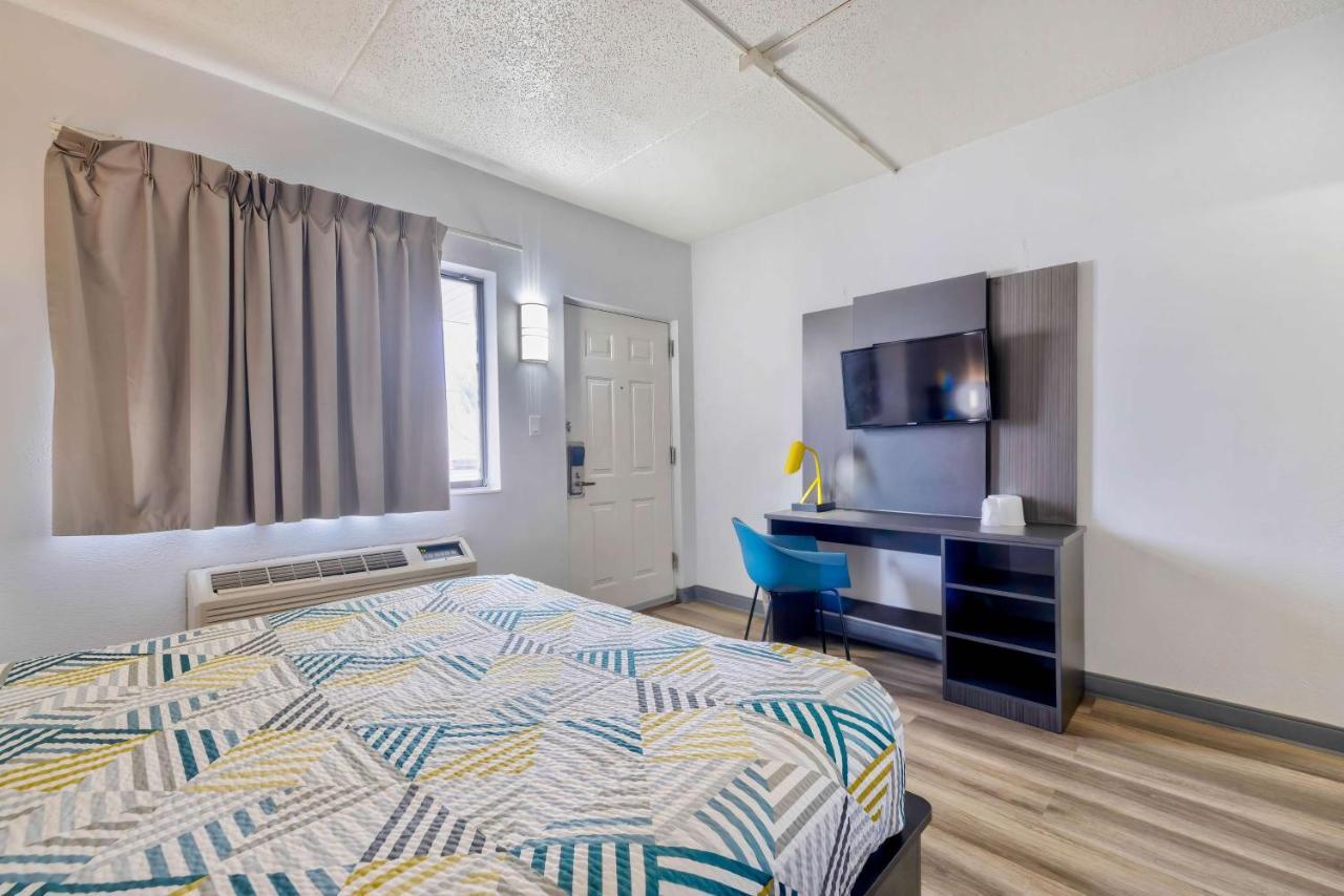 Motel 6-Villa Park, Il - Chicago West Екстер'єр фото