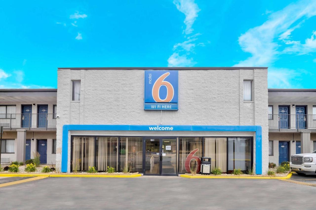 Motel 6-Villa Park, Il - Chicago West Екстер'єр фото
