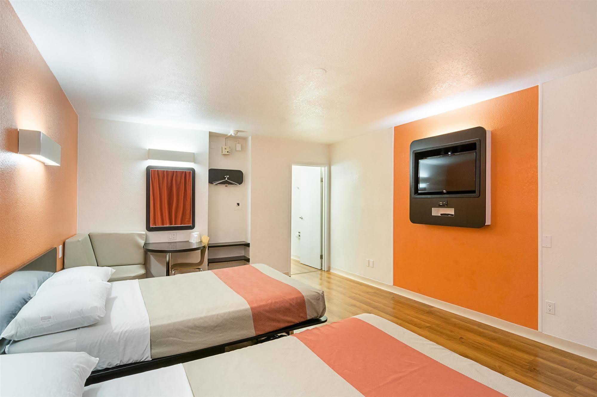 Motel 6-Villa Park, Il - Chicago West Екстер'єр фото